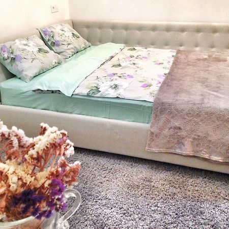 Apartment Natalya リヴィウ エクステリア 写真